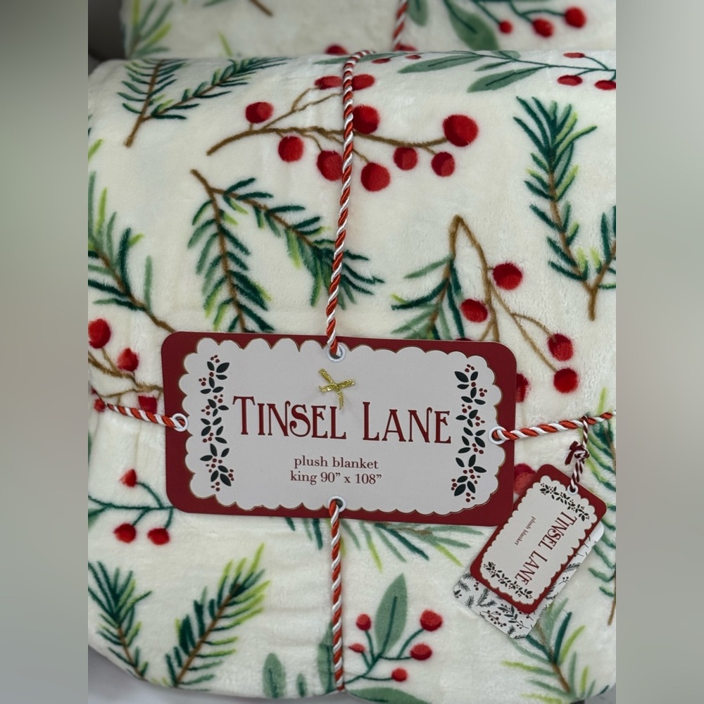 Tinsel Lane Plush Blanket with Red and Green Design